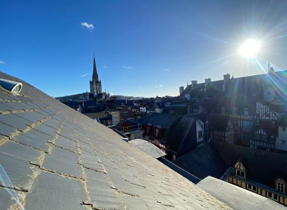 Sous Les Clochers De Rouen - Cathedrale Buitenkant foto